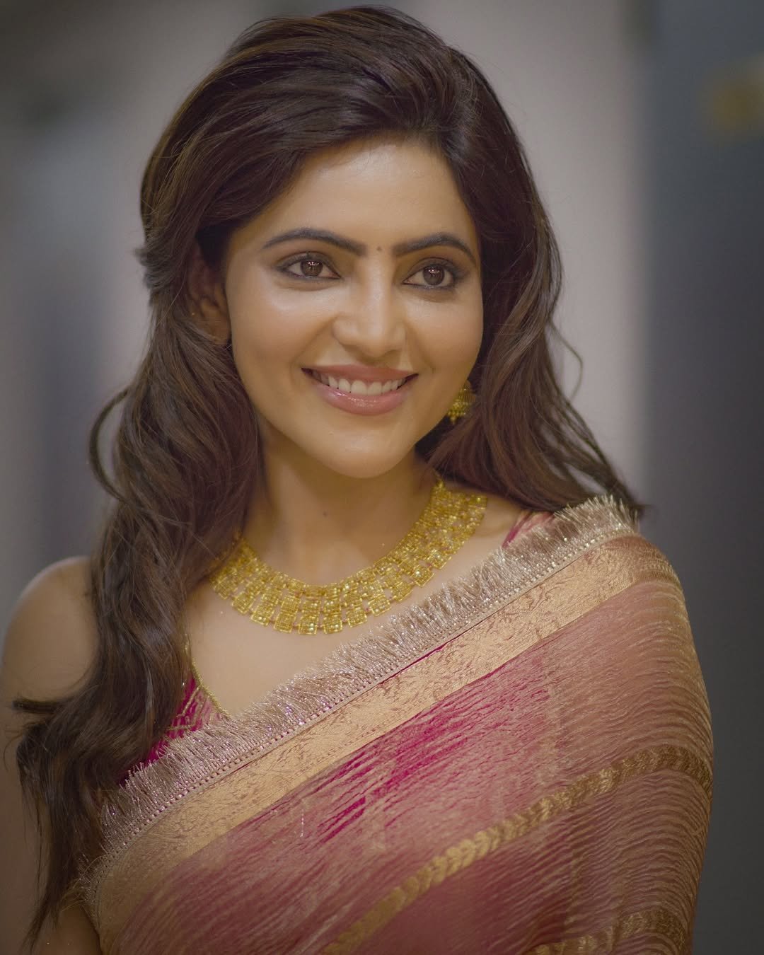 AThulya RAvi